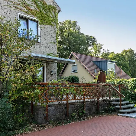 Am Straussee Apartment *